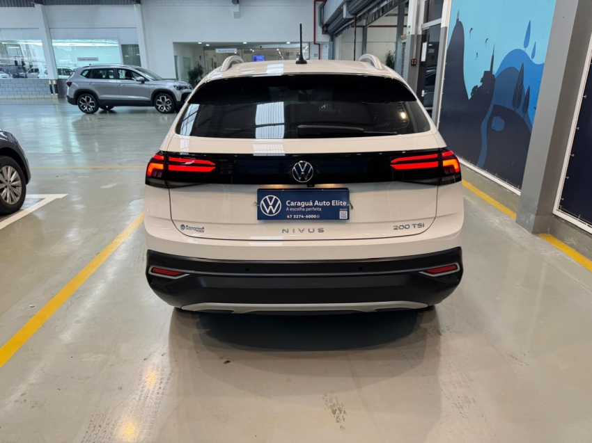 volkswagen nivus 1.0 200 tsi total flex highline automatico 4p 20224