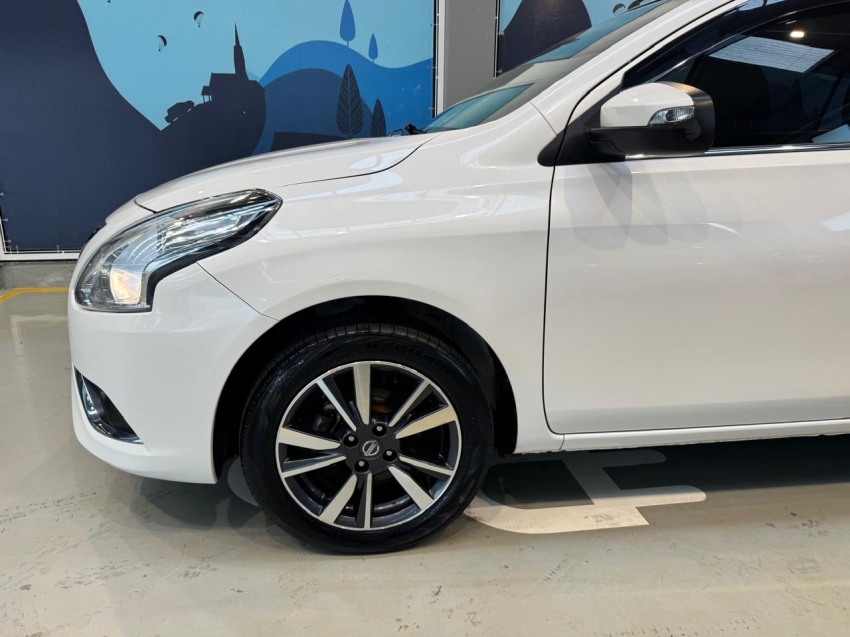 nissan versa 1.6 16v flex sl 4p xtronic automatico 20182
