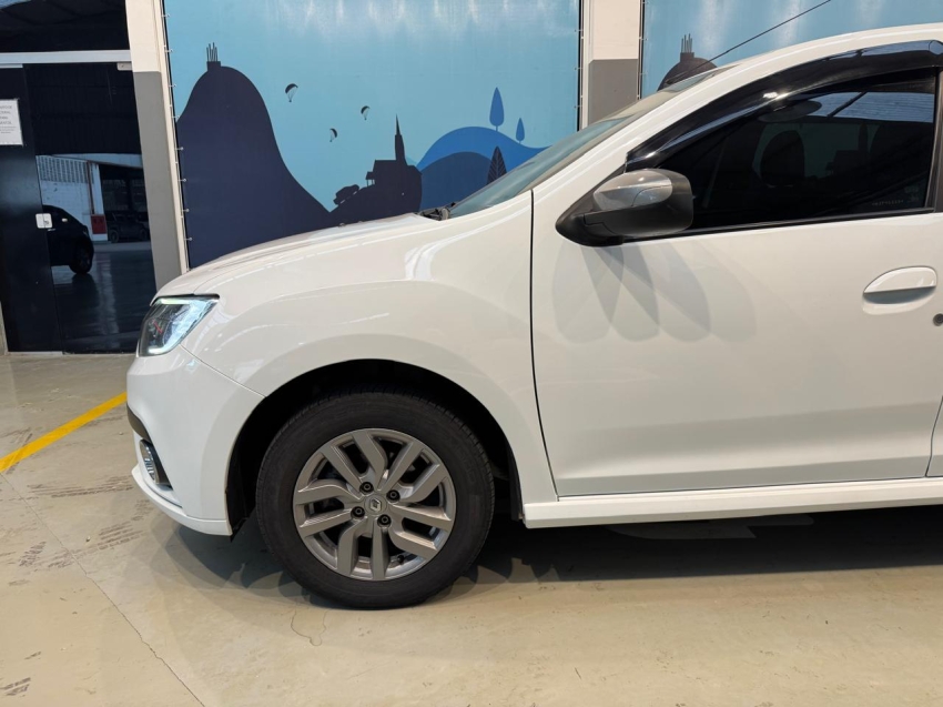 renault sandero 1.0 12v sce flex zen manual 4p 20213