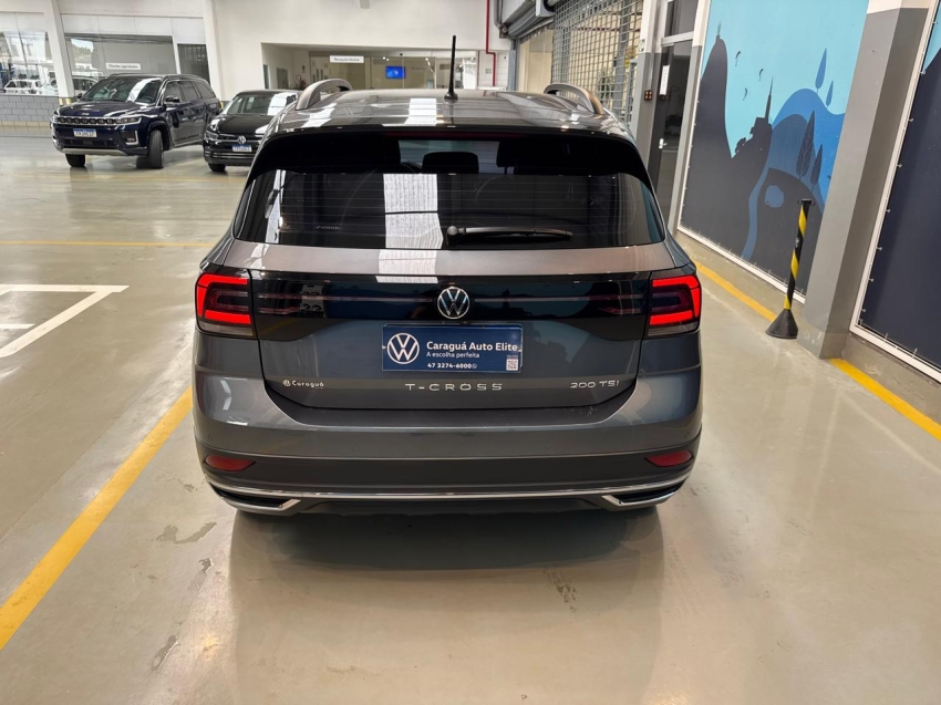 volkswagen t-cross 1.0 200 tsi total flex comfortline automatico 4p 20235