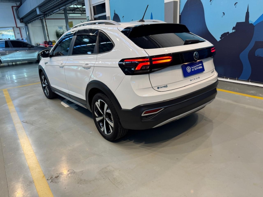 volkswagen nivus 1.0 200 tsi total flex highline automatico 4p 20221