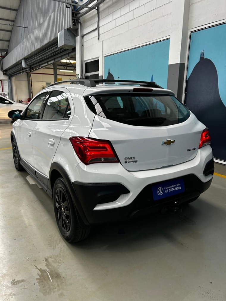 chevrolet onix 1.4 mpfi activ 8v flex 4p manual 20195