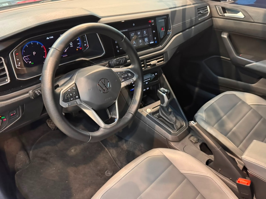 volkswagen nivus 1.0 200 tsi total flex highline automatico 4p 20247