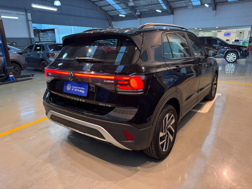 volkswagen t-cross 1.0 200 tsi total flex comfortline automatico 4p 20255