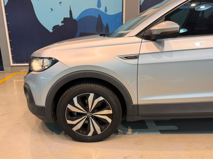 volkswagen t-cross 1.0 200 tsi total flex comfortline automatico 4p 20223