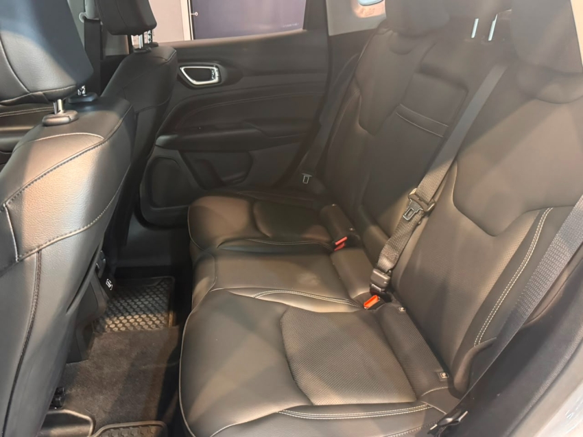 jeep compass 1.3 t270 turbo flex sport at6 4p automatico 202511