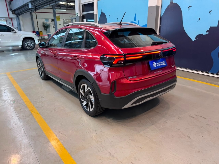 volkswagen nivus 1.0 200 tsi total flex highline automatico 4p 20255