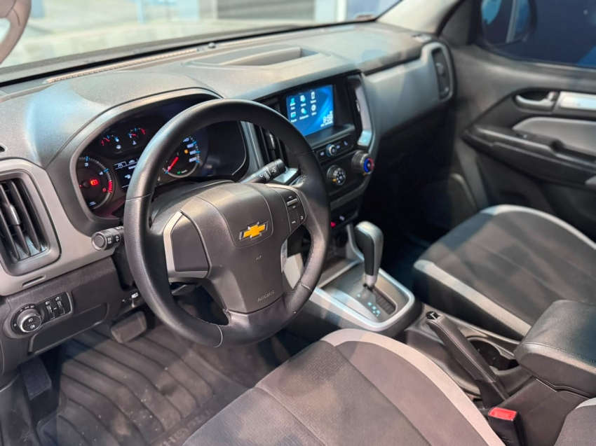 chevrolet s10 2.8 lt 4x4 cd 16v turbo diesel 4p automatico 20208