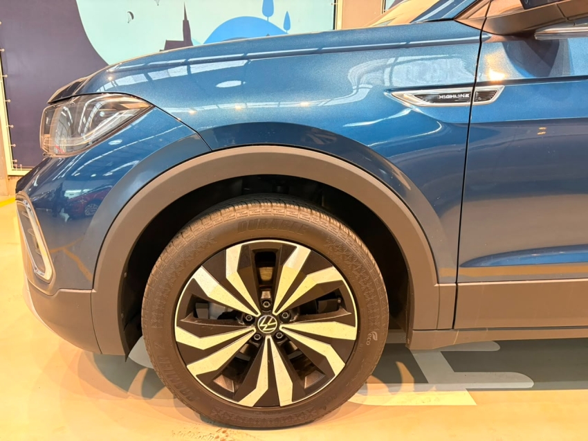 volkswagen t-cross 1.4 250 tsi total flex highline automatico 4p 20253