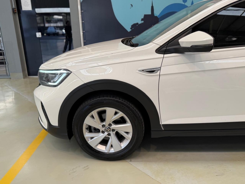 volkswagen nivus 1.0 200 tsi total flex comfortline automatico 4p 20243