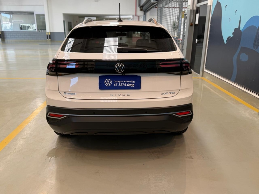 volkswagen nivus 1.0 200 tsi total flex comfortline automatico 4p 20246
