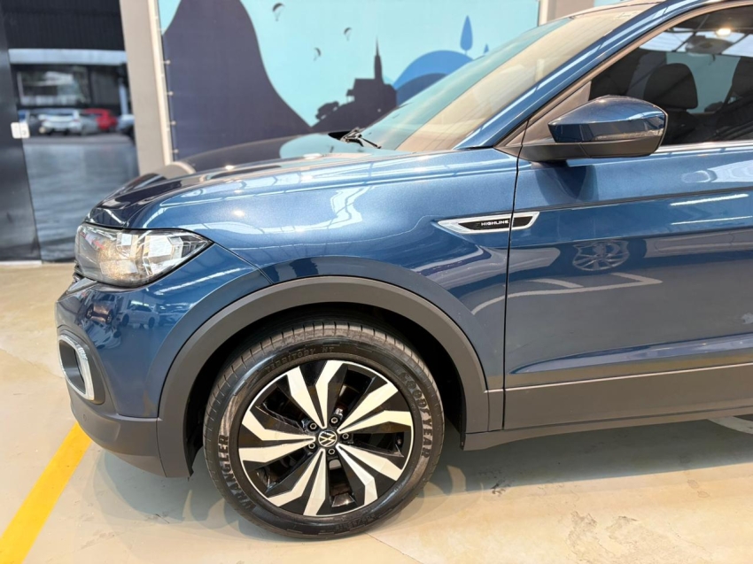 volkswagen t-cross 1.4 250 tsi total flex highline automatico 4p 20233