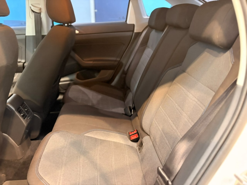 volkswagen nivus 1.0 200 tsi total flex comfortline automatico 4p 202111