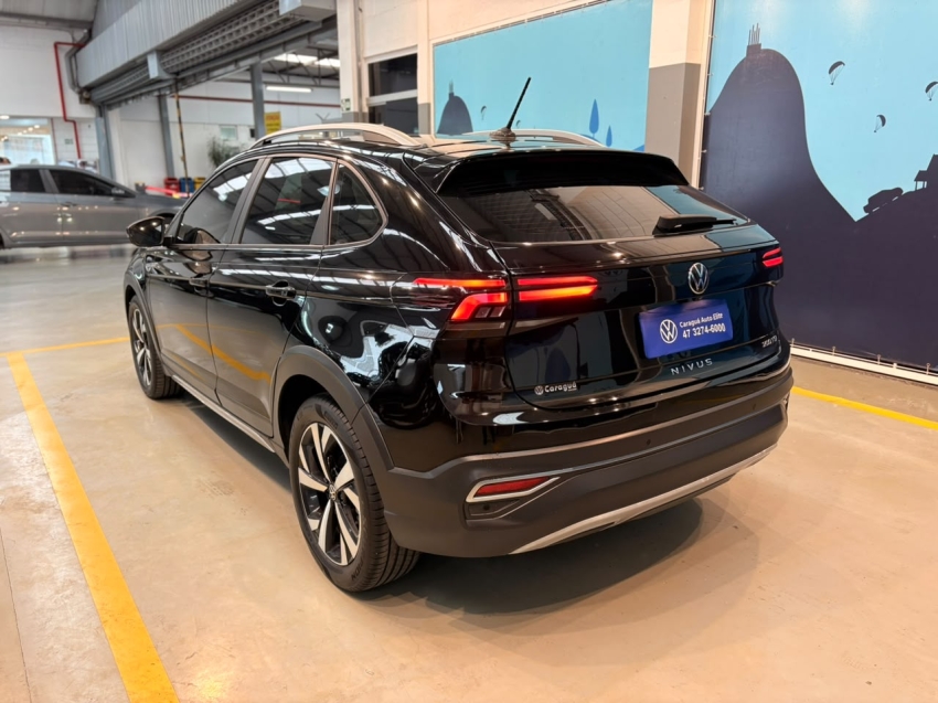 volkswagen nivus 1.0 200 tsi total flex highline automatico 4p 20234