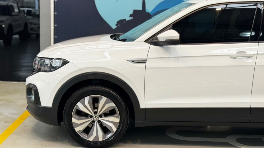 volkswagen t-cross 1.0 200 tsi total flex comfortline automatico 4p 20203