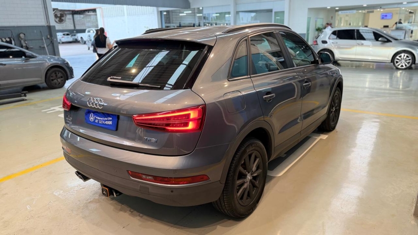 audi q3 1.4 tfsi ambiente flex 4p s tronic automatico 20185
