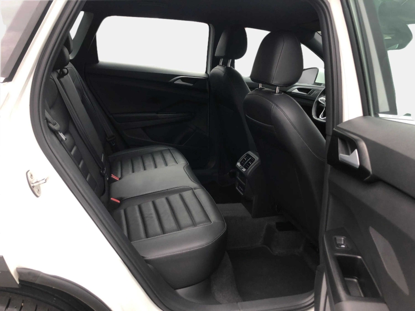 volkswagen taos 1.4 250 tsi total flex highline automatico 4p 2024