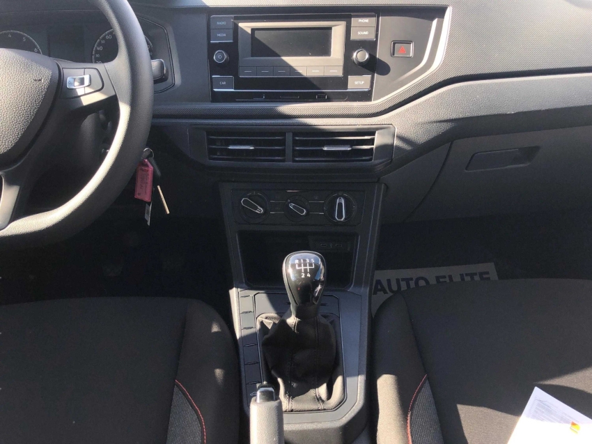 volkswagen polo 1.0 mpi track manual flex 4p 2024