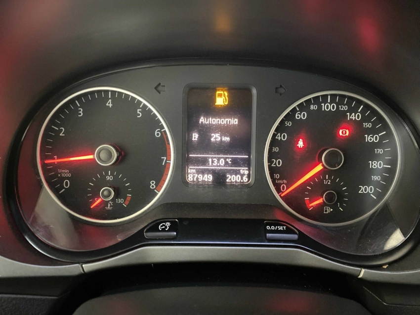 volkswagen fox 1.0 mpi track 12v flex 4p manual 2017
