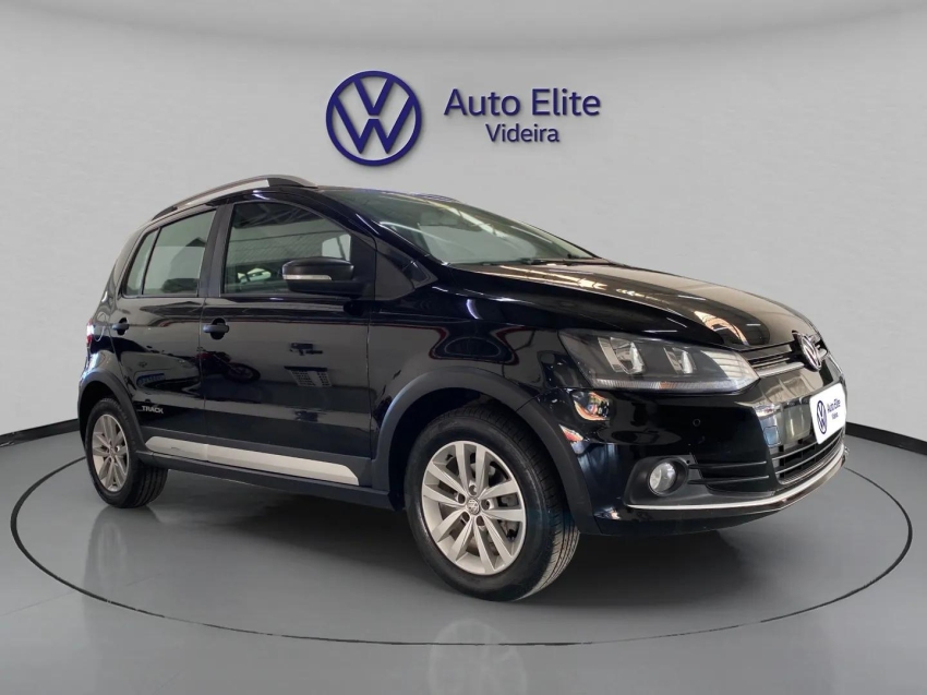 volkswagen fox 1.0 mpi track 12v flex 4p manual 2017