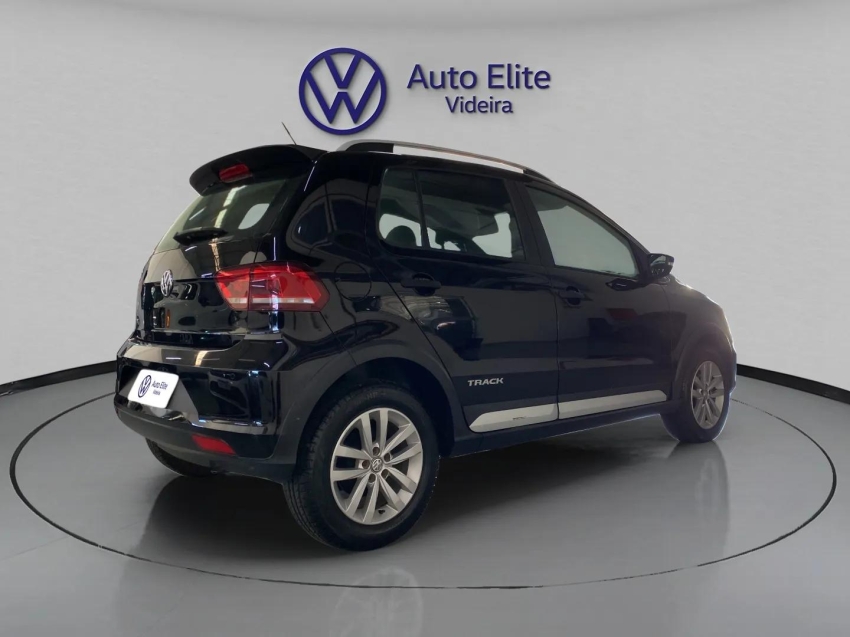 volkswagen fox 1.0 mpi track 12v flex 4p manual 2017