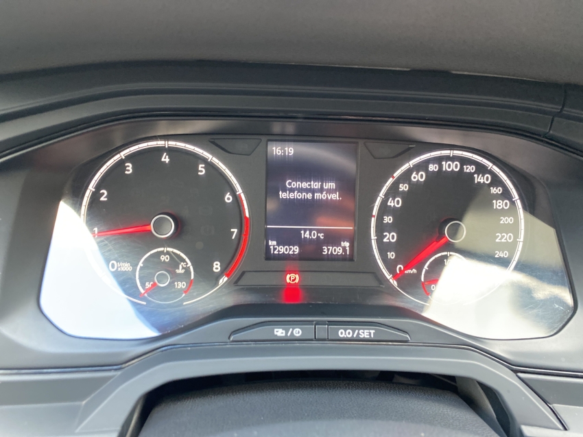 volkswagen polo 1.0 mpi total flex manual 4p 2018