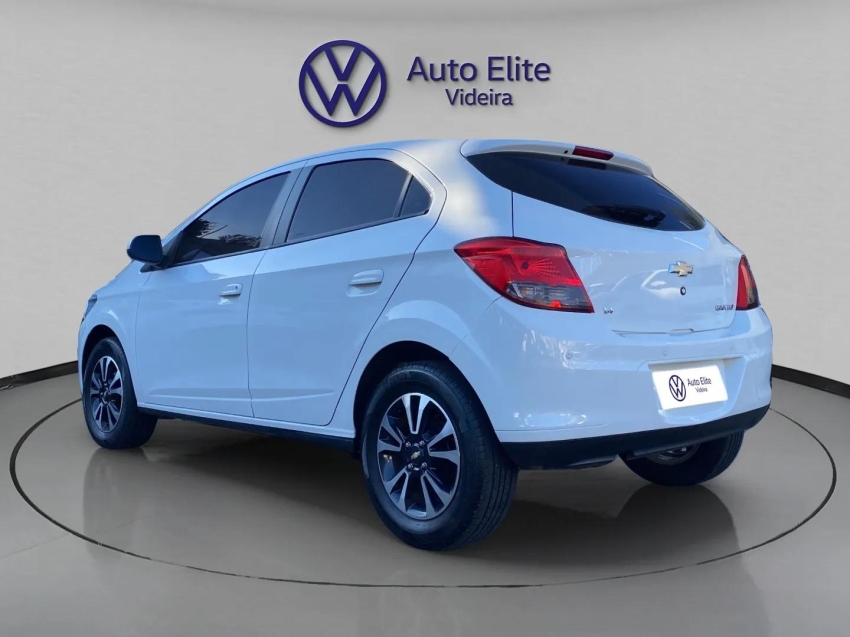 chevrolet onix 1.4 mpfi effect 8v flex 4p manual 2015
