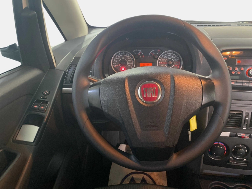 fiat idea 1.4 mpi attractive 8v flex 4p manual automatico 2013