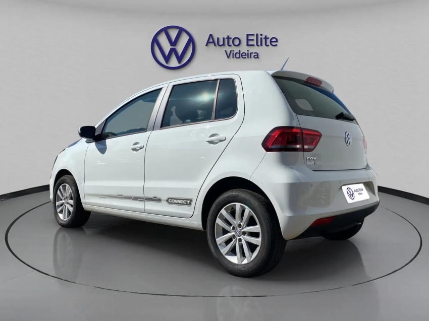 volkswagen fox 1.6 msi total flex connect 4p manual 2022