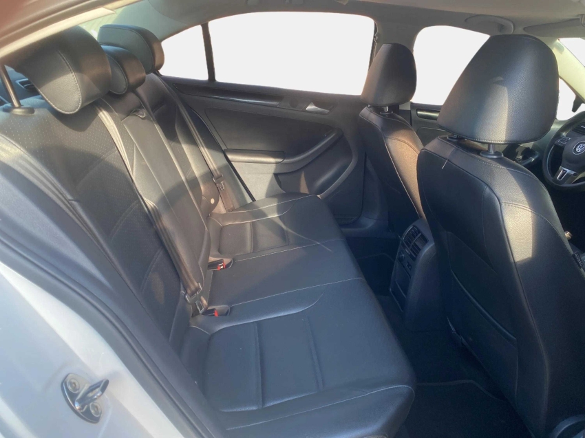 volkswagen jetta 2.0 comfortline flex 4p manual automatico 2013