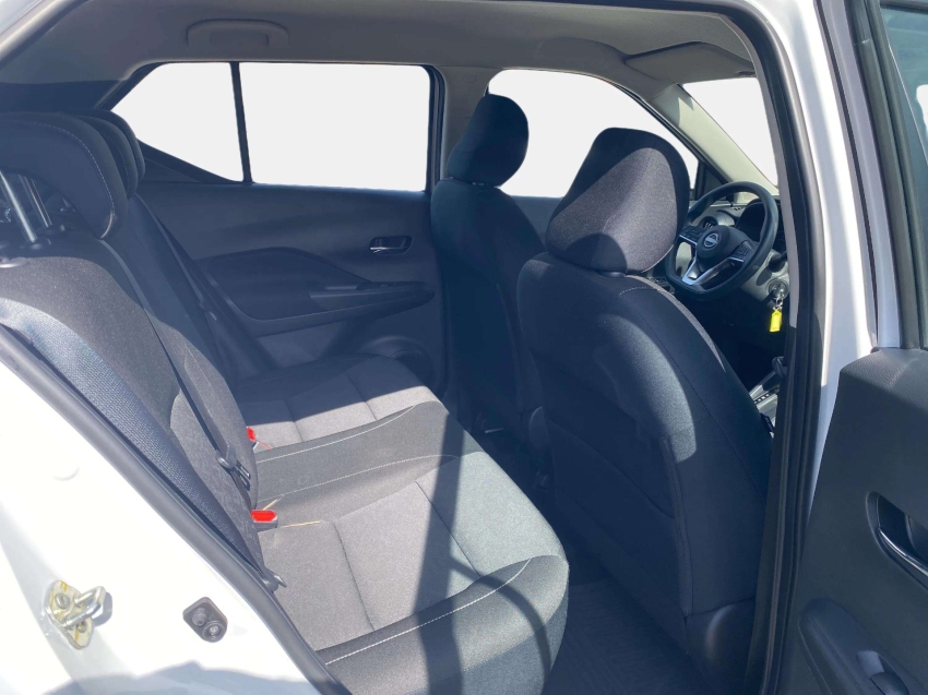 nissan kicks 1.6 16v flexstart sense xtronic flex 4p automatico 2024