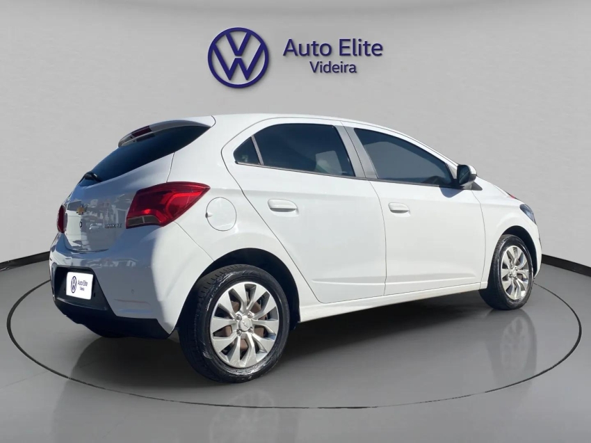chevrolet onix 1.4 mpfi effect 8v flex 4p manual 2017