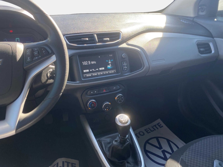 chevrolet onix 1.4 mpfi effect 8v flex 4p manual 2017