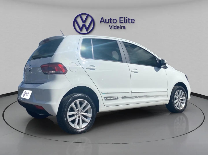volkswagen fox 1.6 msi total flex connect 4p manual 2018