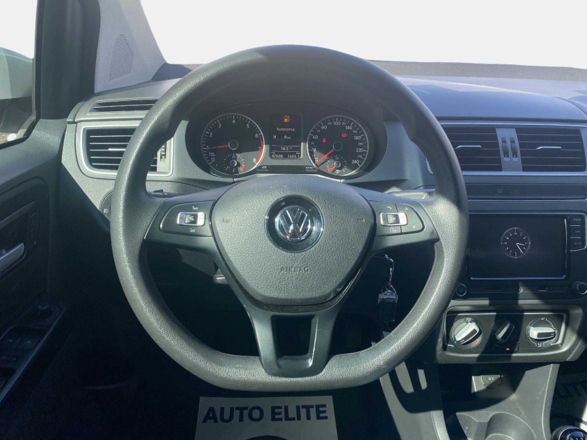 volkswagen fox 1.6 msi total flex connect 4p manual 2018