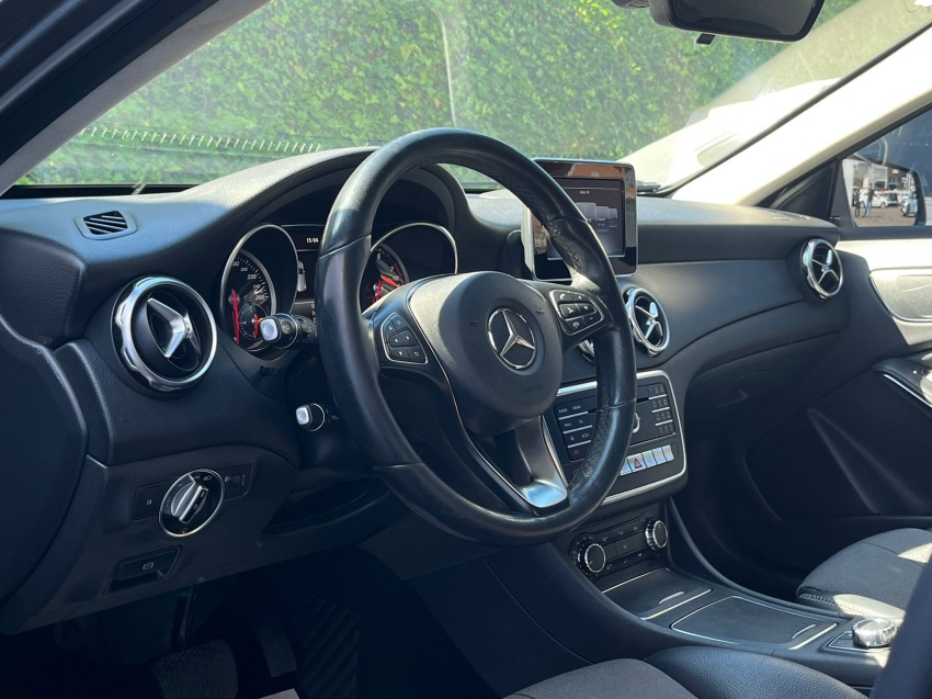 mercedes-benz gla 200 1.6 cgi flex style 7g-dct 4p automatico 2019