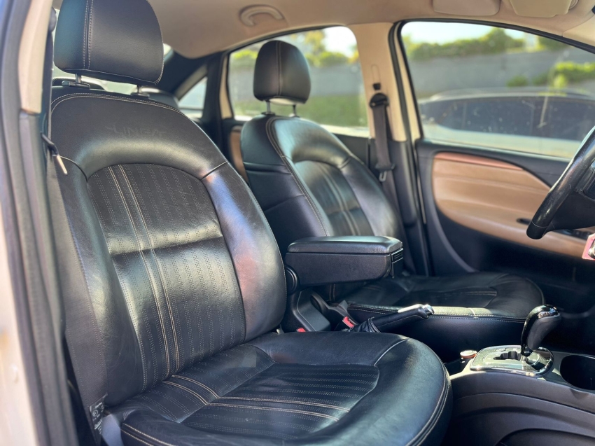 fiat linea 1.8 absolute 16v flex 4p automatizado automatico 2015