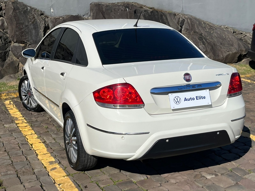 fiat linea 1.8 absolute 16v flex 4p automatizado automatico 2015