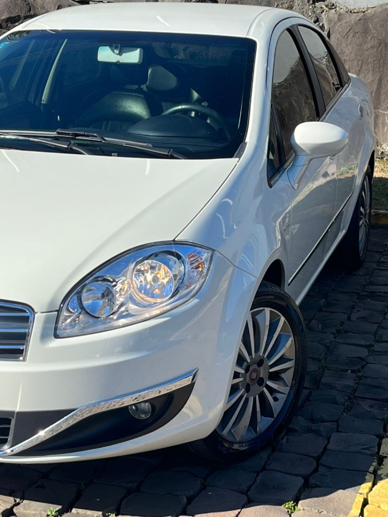 fiat linea 1.8 absolute 16v flex 4p automatizado automatico 2015