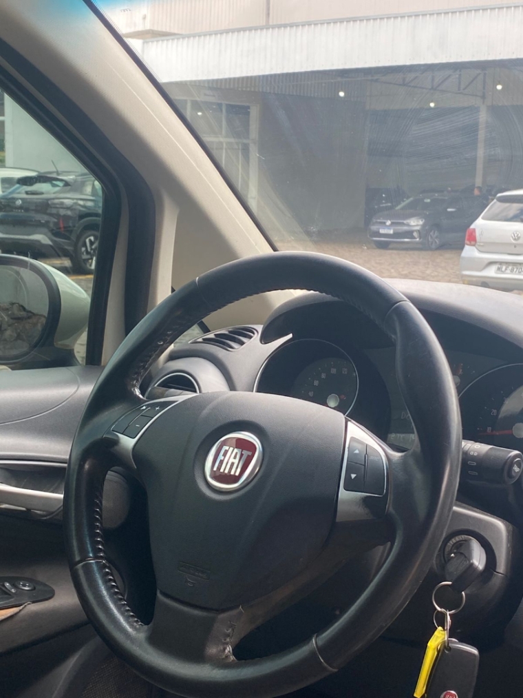 fiat punto 1.6 essence 16v flex 4p automatizado semiautomatico 20154 fiat punto 1.6 essence 16v flex 4p automatizado semiautomatico 20154