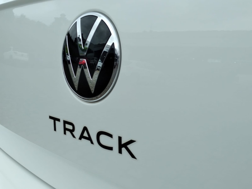 volkswagen polo 1.0 mpi track manual flex 4p 202413