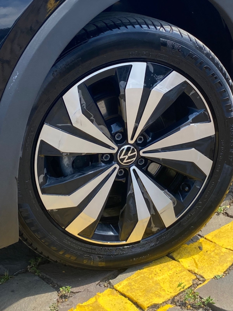 volkswagen t-cross 1.0 200 tsi total flex comfortline automatico 4p 202217