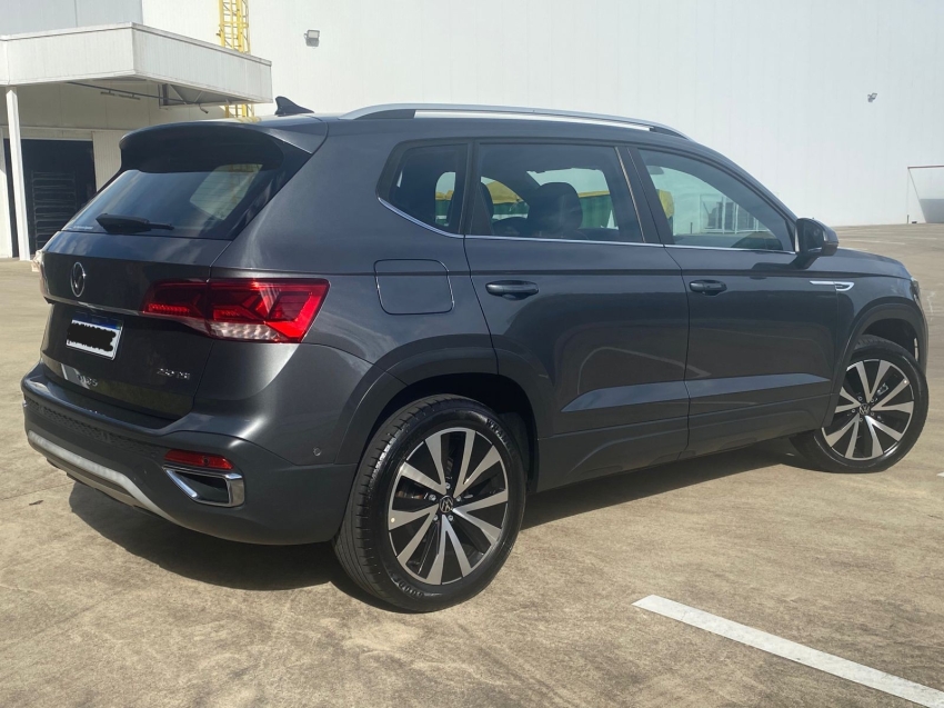 volkswagen taos 1.4 250 tsi total flex highline automatico 4p 20233