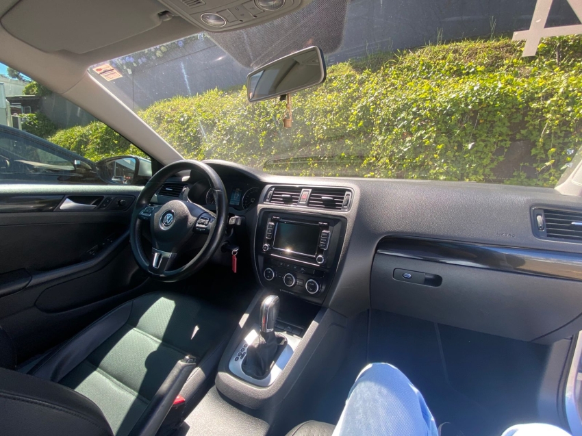 volkswagen jetta 2.0 comfortline flex 4p manual automatico 201420