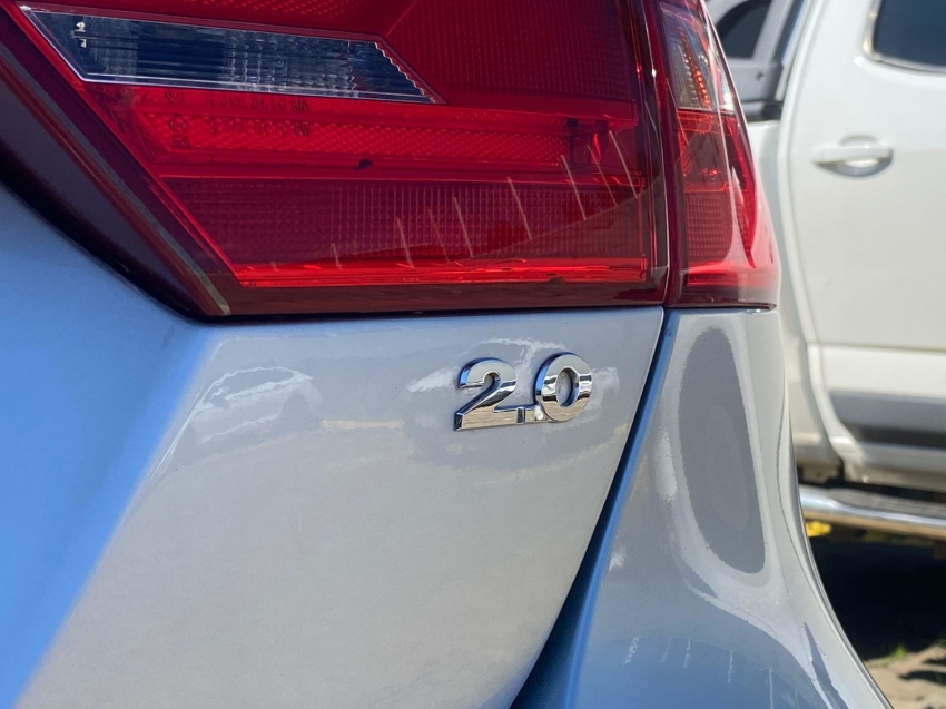 volkswagen jetta 2.0 comfortline flex 4p manual automatico 201415