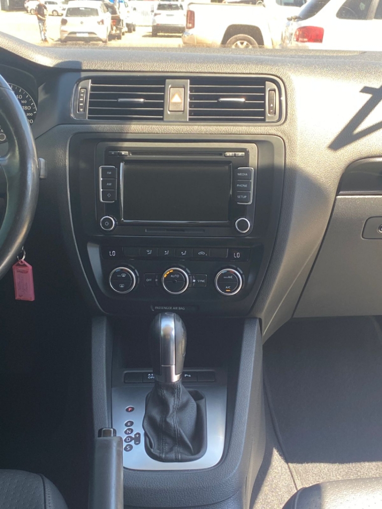 volkswagen jetta 2.0 comfortline flex 4p manual automatico 20148