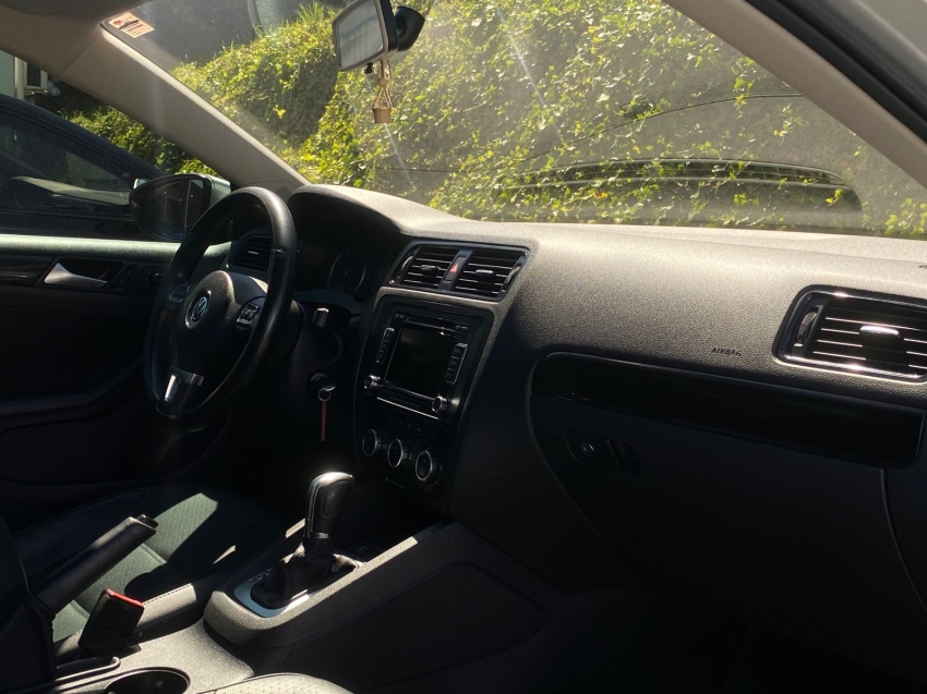 volkswagen jetta 2.0 comfortline flex 4p manual automatico 201416