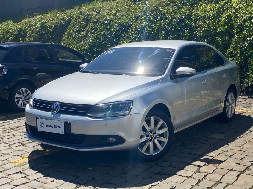 volkswagen jetta 2.0 comfortline flex 4p manual automatico 2014