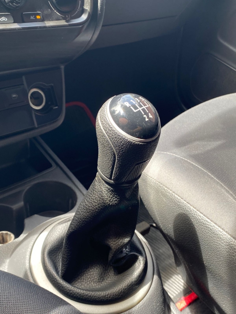 volkswagen gol 1.0 mi trendline 8v flex 2p manual 4p 201513