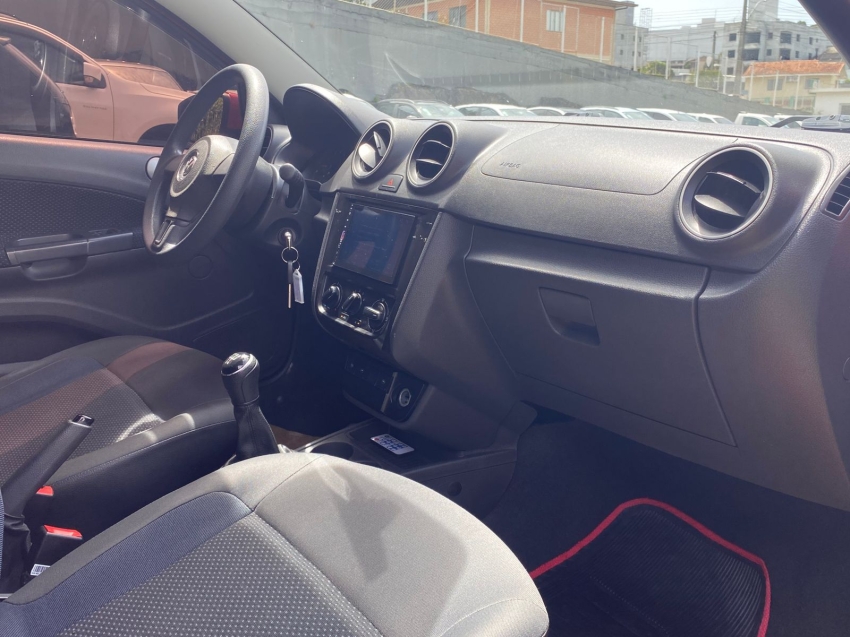 volkswagen gol 1.0 mi trendline 8v flex 2p manual 4p 201510